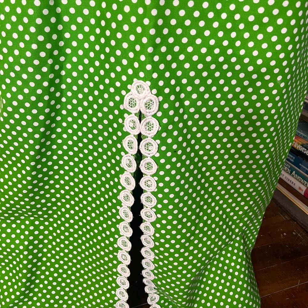 Green Polka Dot 1970s dress - Picture 4 of 7
